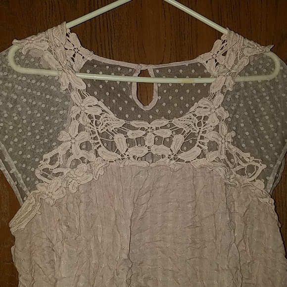 Pink blouse - Picture 4 of 4